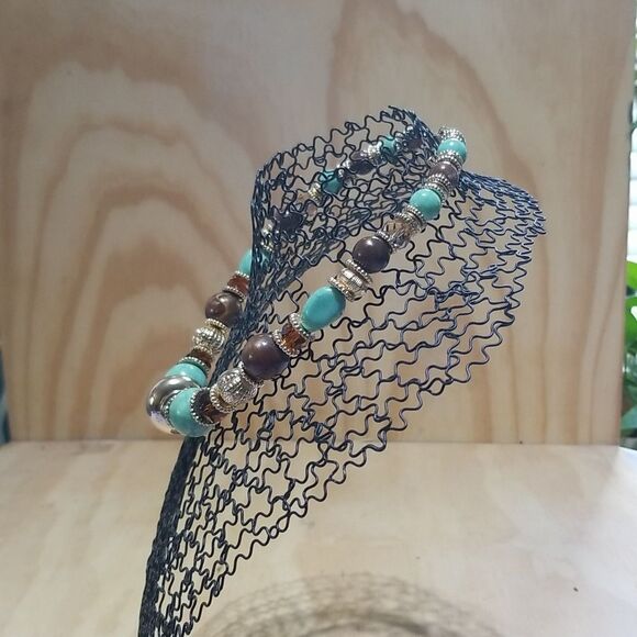 Elegant Beaded Necklace with Turquoise and Brown Accents - Picture 2 of 5